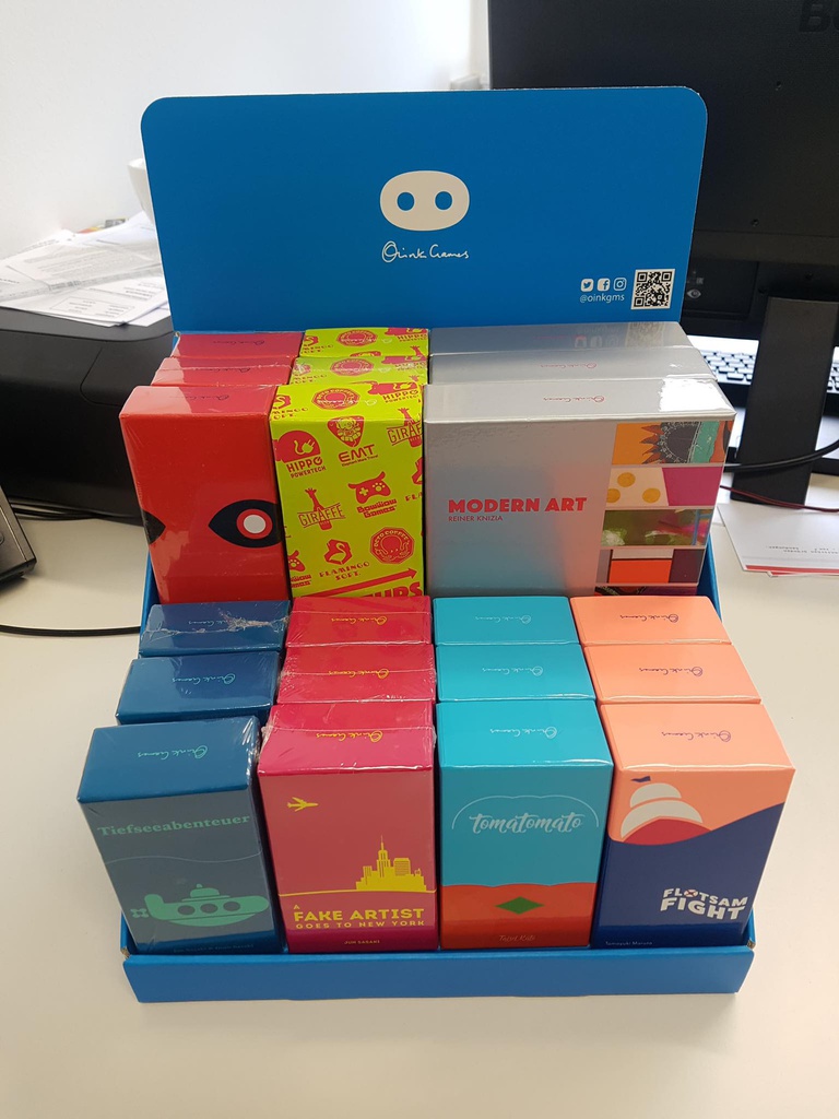 Display: Oink | Hachette Boardgames UK